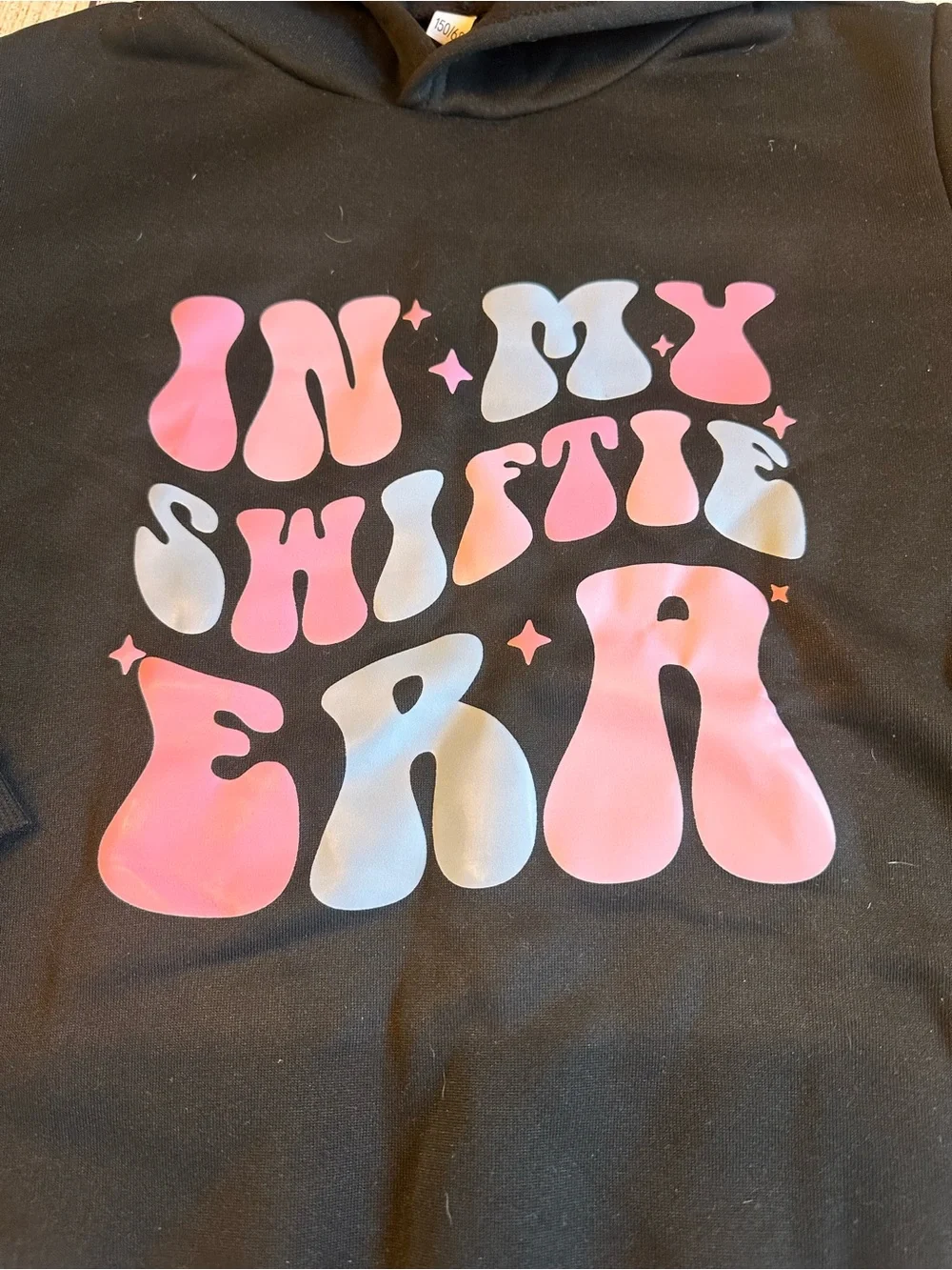 Girls In My Swiftie Era Taylor Swift Graphic Hoodie Black Size 150